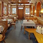 酒店 贝格霍夫酒店 4*