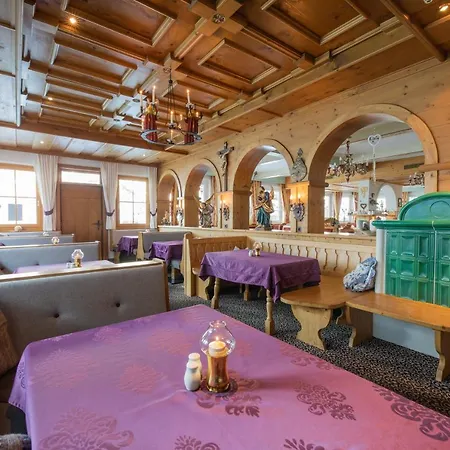 Berghof 4*