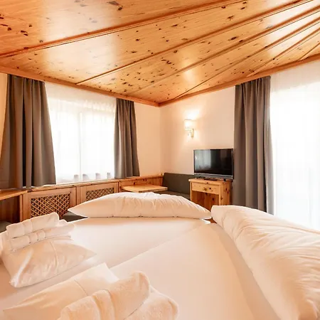 Hotel Berghof Neustift im Stubaital