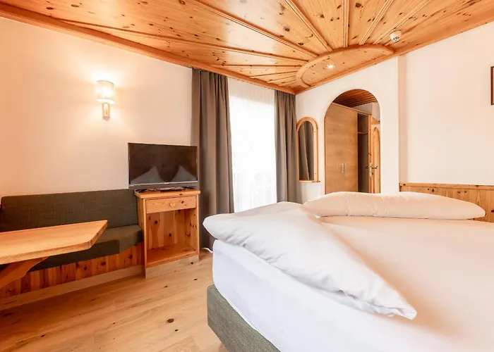 贝格霍夫酒店 酒店 4*