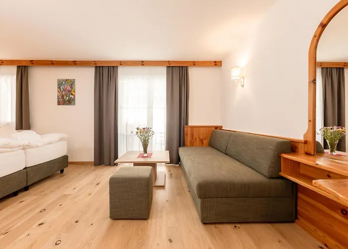 贝格霍夫酒店 4*