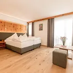 Berghof Hotel Neustift im Stubaital