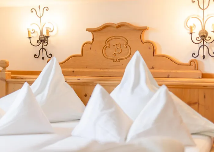 Berghof ホテル ノイシュティフト・イム・シュトゥーバイタール