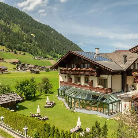 Berghof 4*