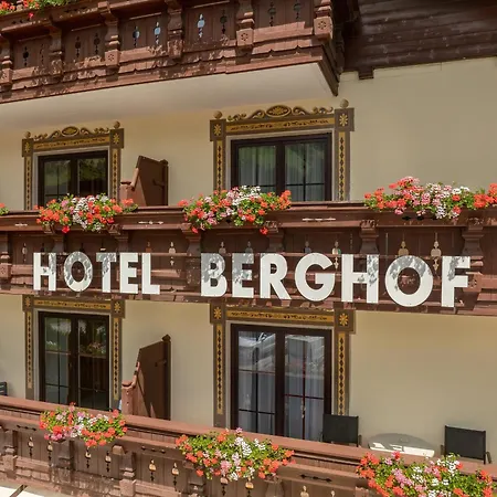Berghof 4* Neustift im Stubaital