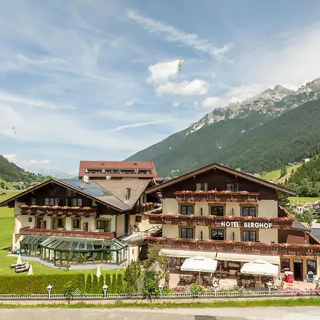 Berghof Hotel Neustift im Stubaital