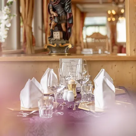 Hotel Berghof 4*