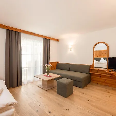 Berghof Hotel Neustift im Stubaital
